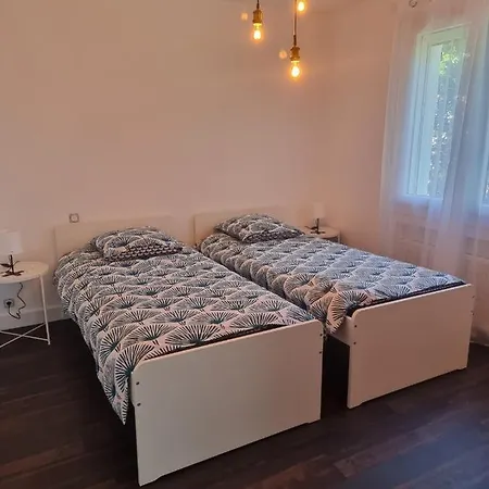 LE GRAND MÉAS superbe appartement au calme Pierrelatte Extérieur photo